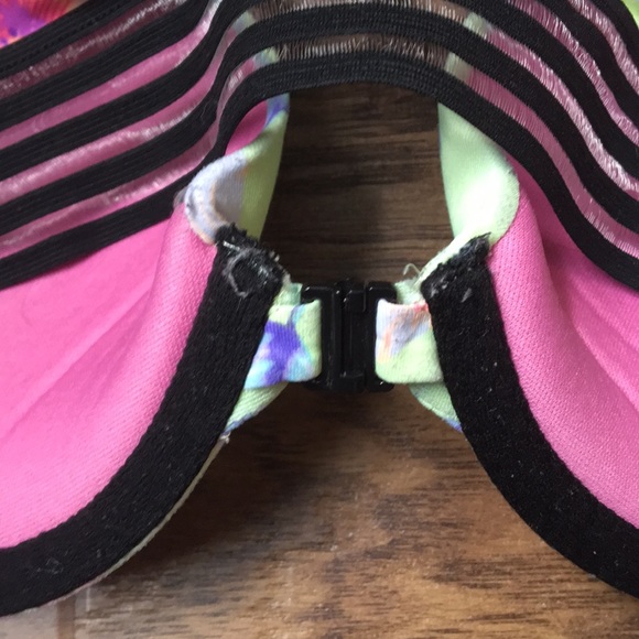 2/$35 pink  size 32C bra - Picture 3 of 8